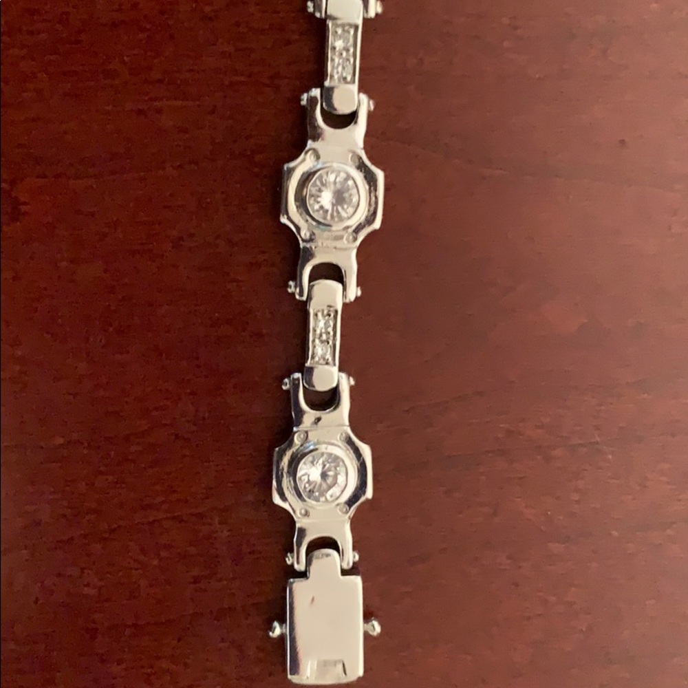 Anklet - Picture 2 of 6